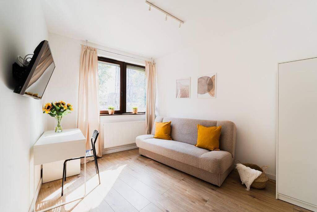 City Center - 3 Rooms - New Building - Private Parking Place - Garage Вроцлав Экстерьер фото